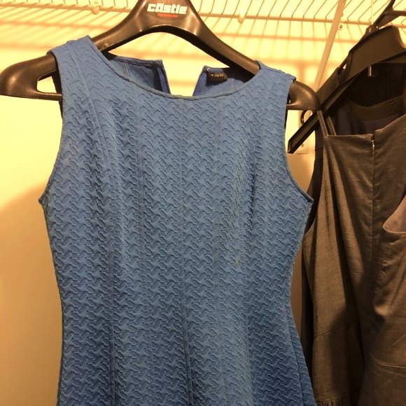 Limited dress and blazer in a beautiful blue color - Picture 7 of 8